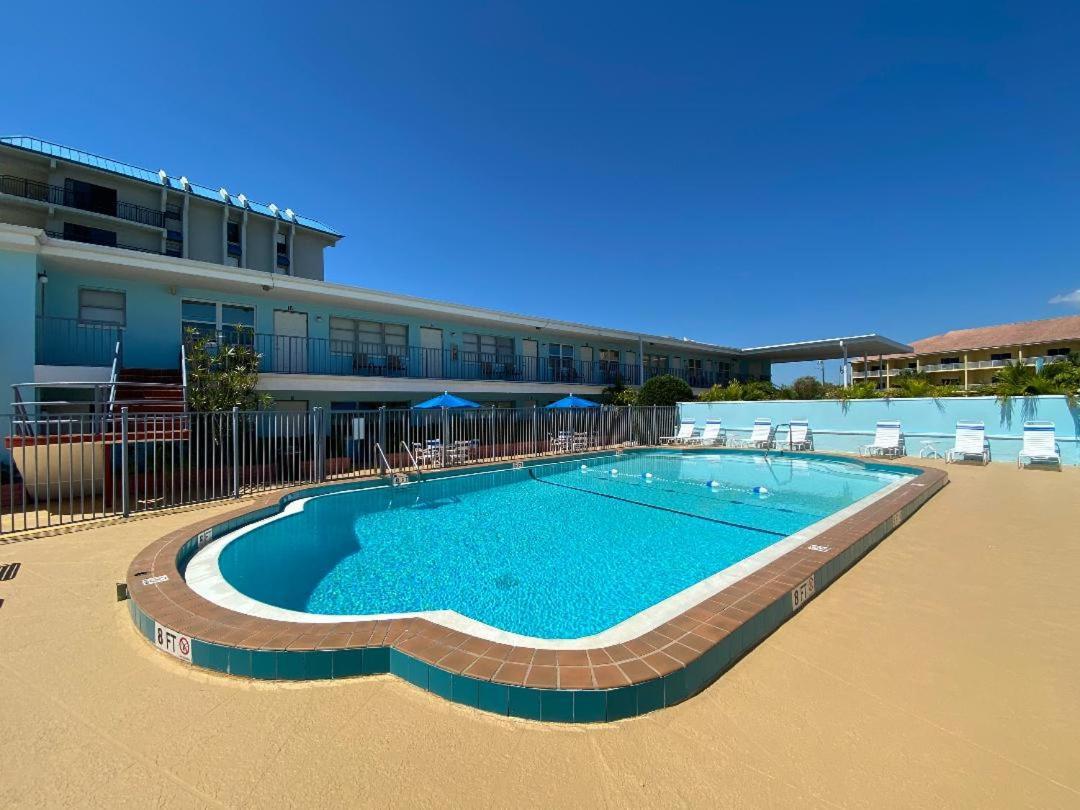 Beachside Resort Motel St. Pete Beach Ngoại thất bức ảnh