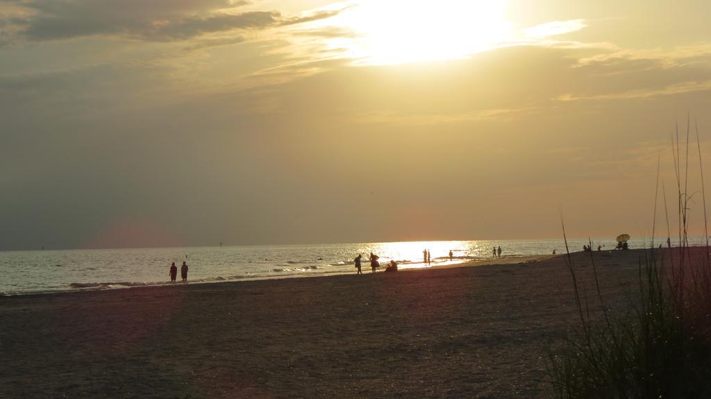 Beachside Resort Motel St. Pete Beach Ngoại thất bức ảnh